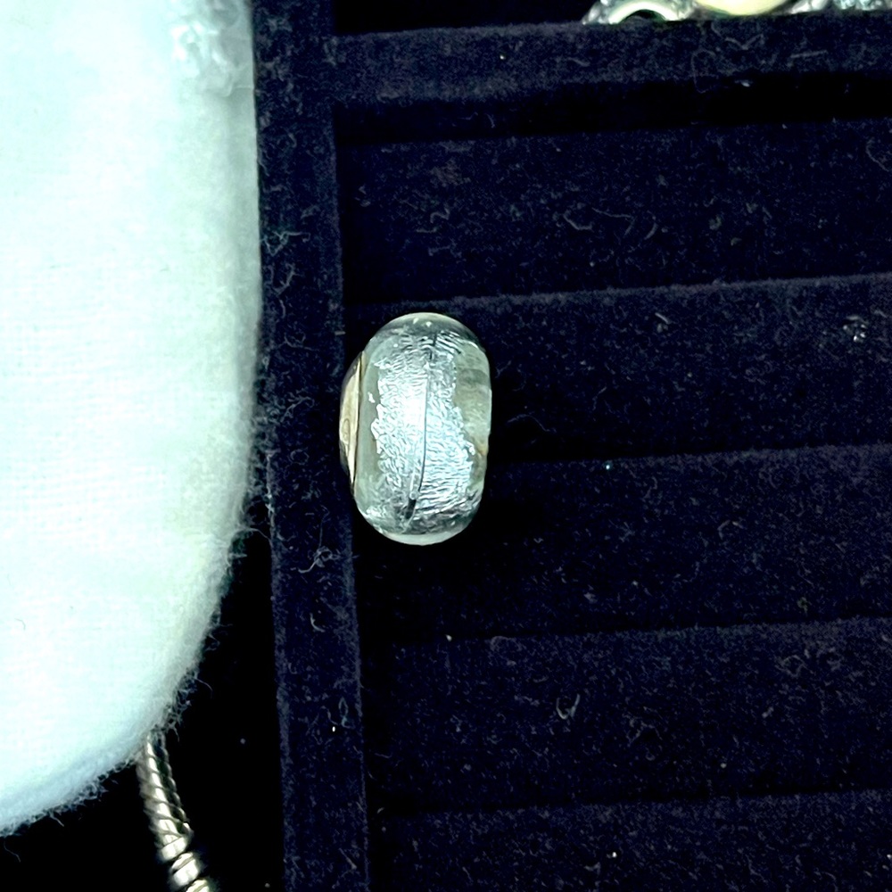 *FREE WITH PURCHASE* Kay Jewelers Charm